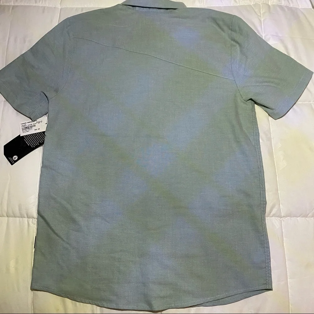 Volcom shirt - Picture 2 of 6